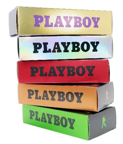 กล่องกระดาษเมทัลไลซ์ 5 สีวางซ้อนกัน